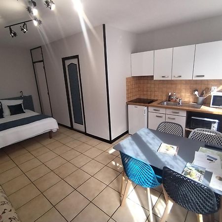 Latre Freres Location Apartment Lourdes Bagian luar foto