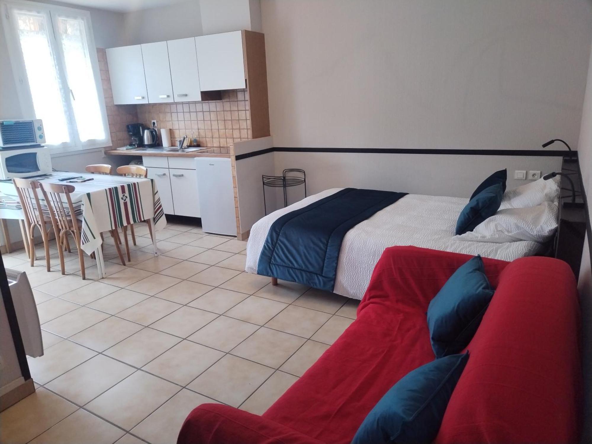 Latre Freres Location Apartment Lourdes Bagian luar foto